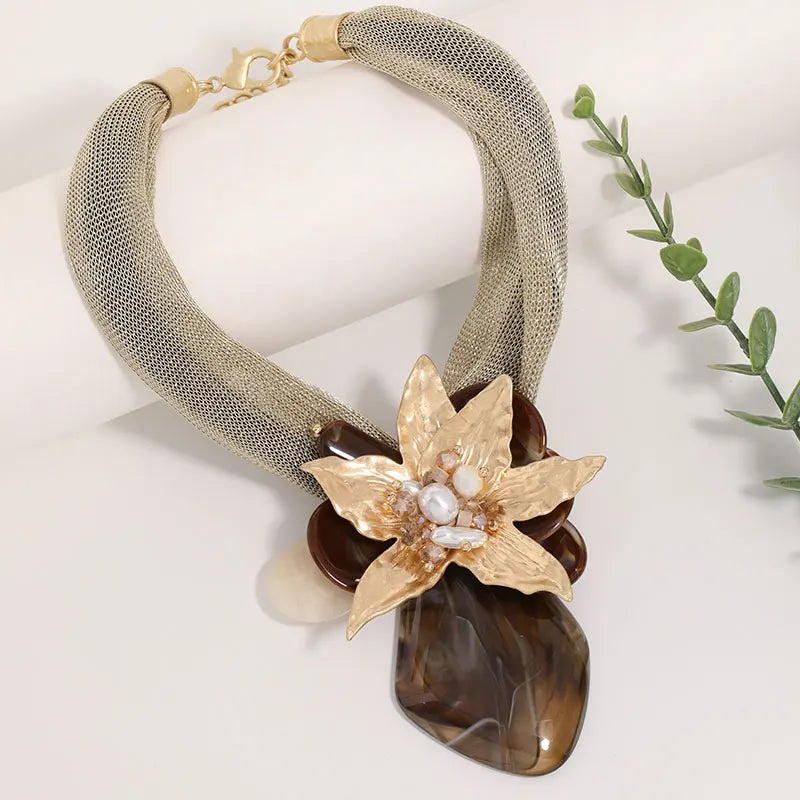 Statement Retro Beads Necklace Big Flower Pendant for Women Girl Wedding Party Jewelry