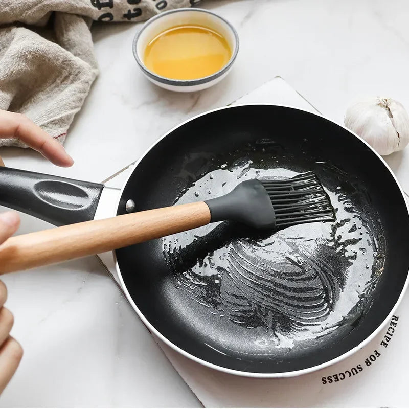12Pcs/5pcs Silicone Kitchenware Non-Stick Cookware Kitchen Utensils Set Spatula Shovel Egg Beater Wooden Handle Cooking Tool Set