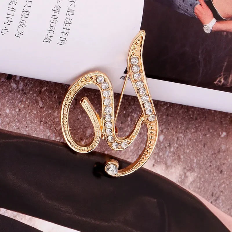 A-Z Letter Brooch Women Rhinestones Gold Crystal Metal Alphabet Pins Jewelry DIY Accessories
