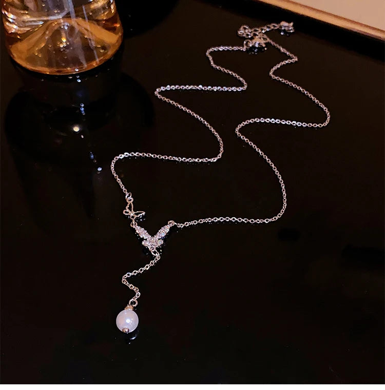 Pearl Rhinestone Bow Necklace for Women Fashion Light Luxury Niche Collarbone Chain Necklaces New Personality Jewelry Party