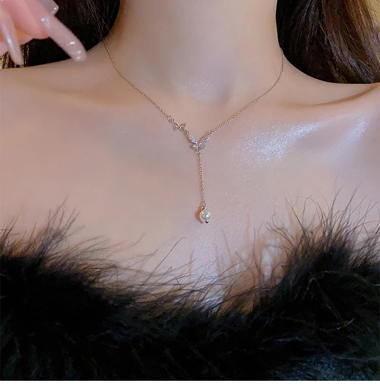 Pearl Rhinestone Bow Necklace for Women Fashion Light Luxury Niche Collarbone Chain Necklaces New Personality Jewelry Party