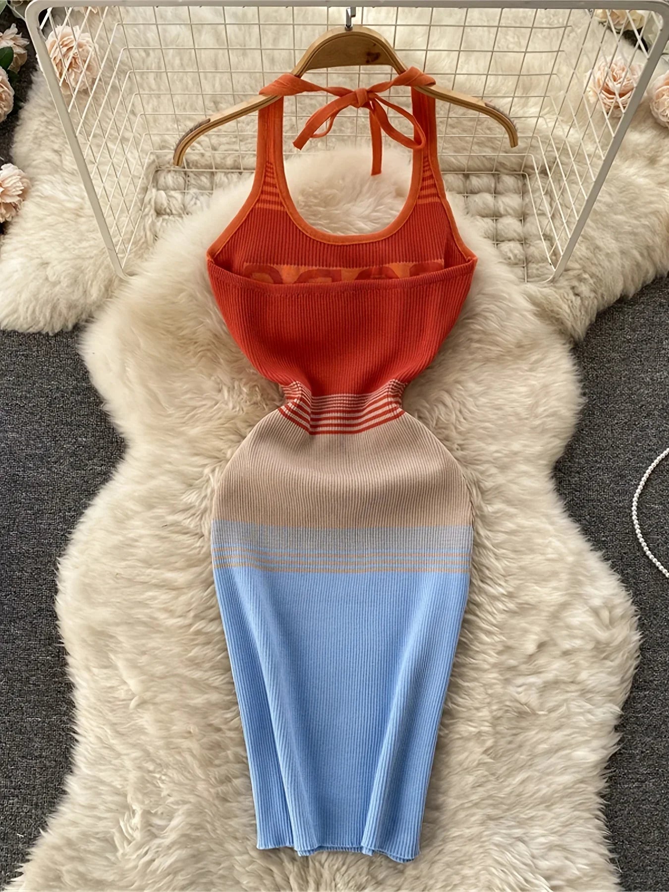 2026 Women's Color Block Bodycon Halter Dress  Sexy and Backless for Spring and Summer Short Sundress Outfit