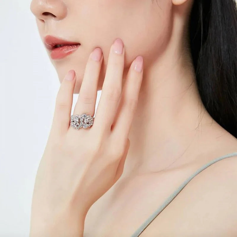 Huitan Trendy Women Rings Full with Round Cubic Zirconia Silver Color High-quality Wedding Bands Accessories Modern Jewelry 2023