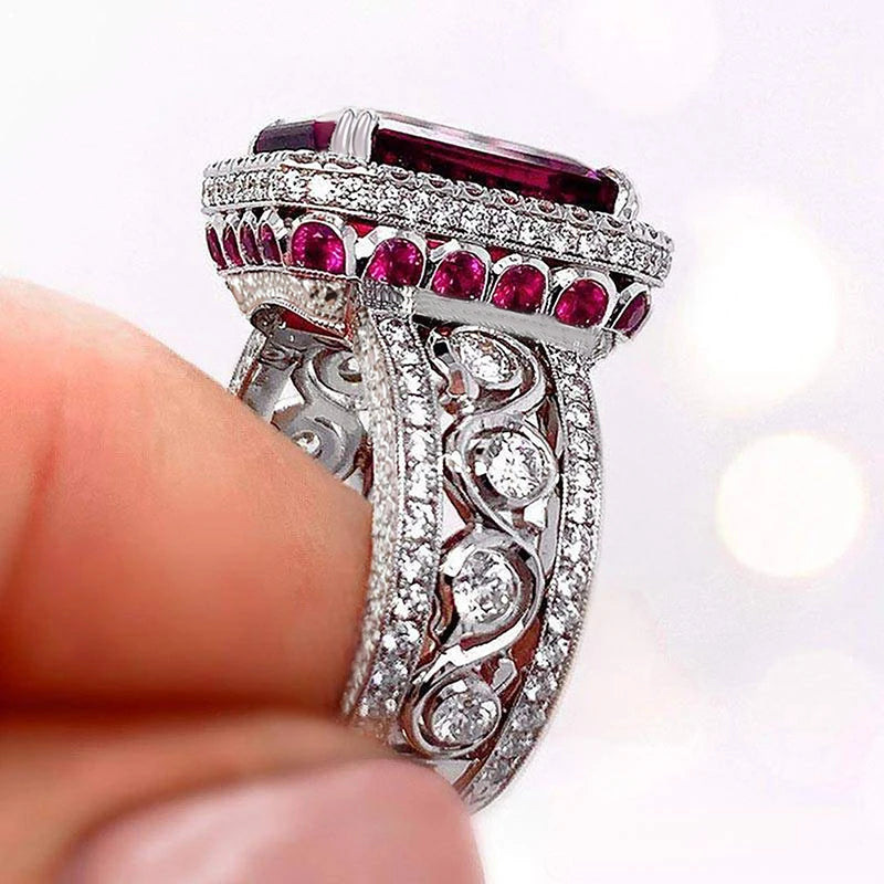 Huitan Luxury Lady Temperament Finger Ring with Shiny Red CZ Gorgeous Party Accessories Trendy High-quality Wedding Band Jewelry